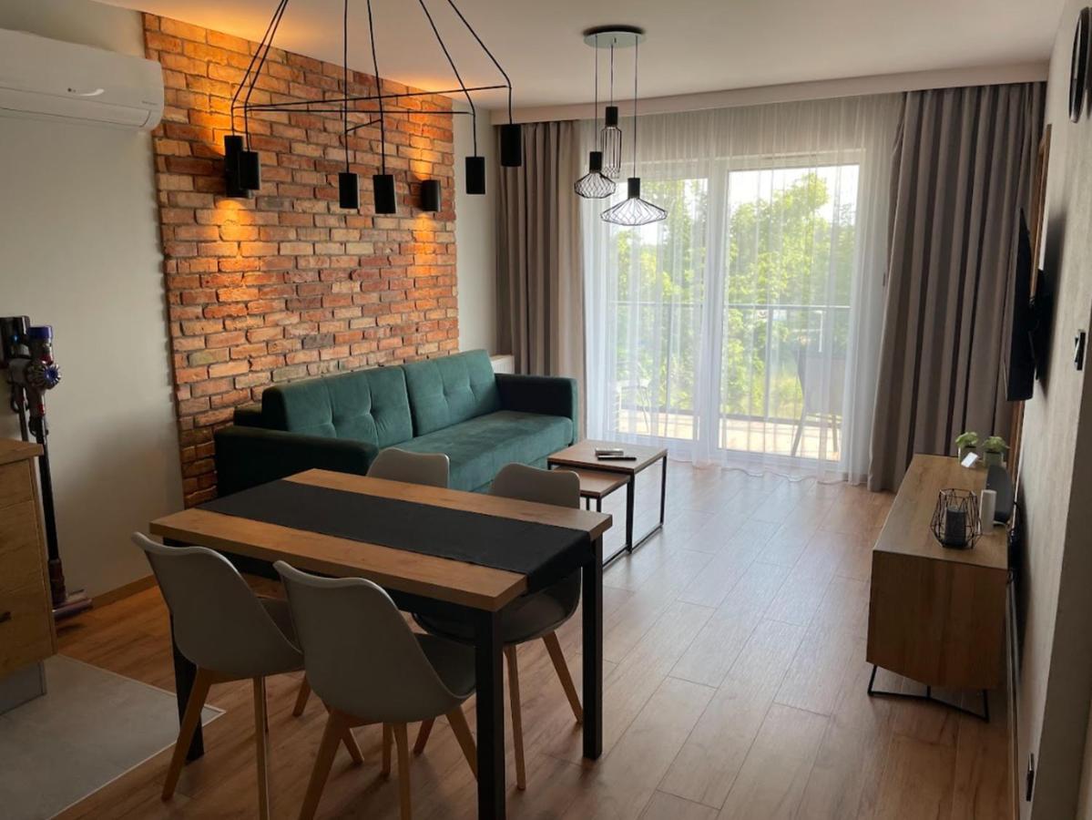 Apartament Cicha Woda Dziwnów Exterior foto