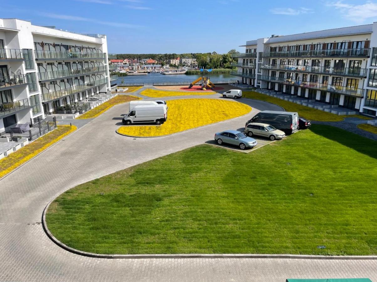 Apartament Cicha Woda Dziwnów Exterior foto